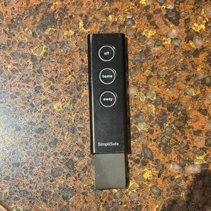SimpliSafe key fob